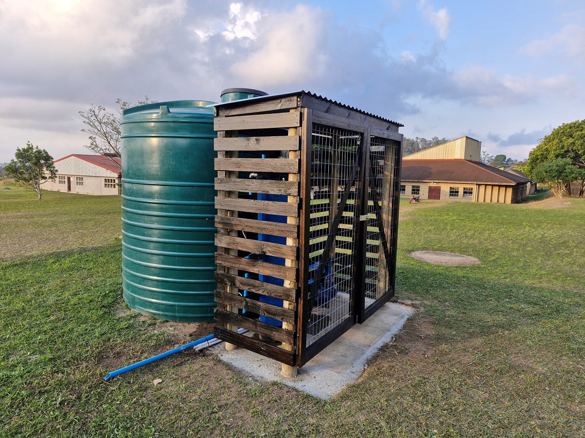 Reservoir build — plumbing and pipework